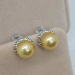 Kyvian Genuine South Sea Pearl Earrings E1007