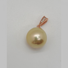 Kyvian Genuine South Sea Pearl Pendant P1005