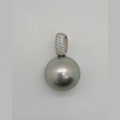 Kyvian Genuine South Sea Pearl Pendant P1030